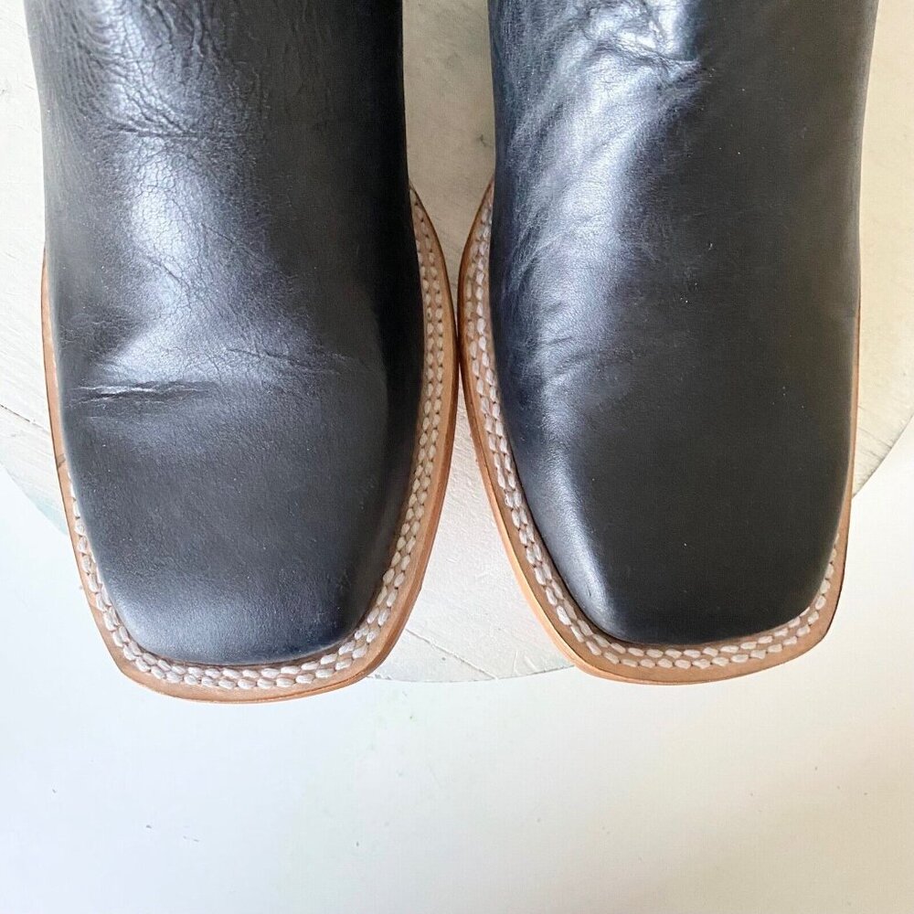 Classic Black Leather Cowboy Boots - Picture 6 of 10